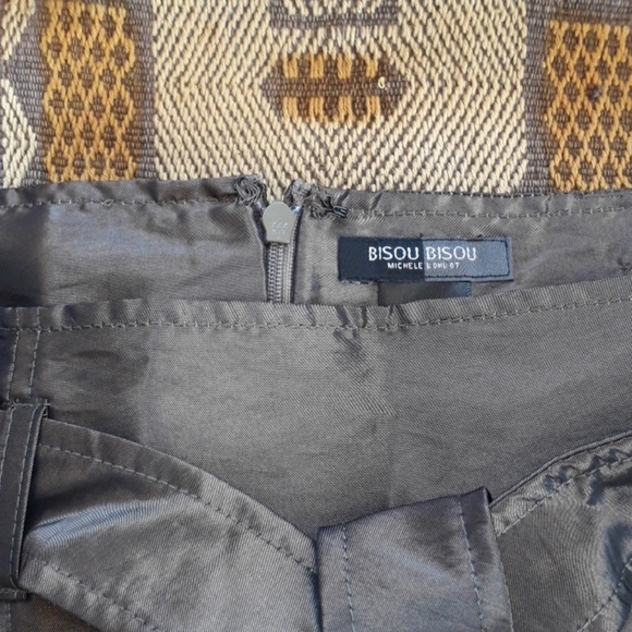 Bisou Bisou Plus Bronze Metallic Satin Skirt with Black Crinoline - Picture 6 of 7